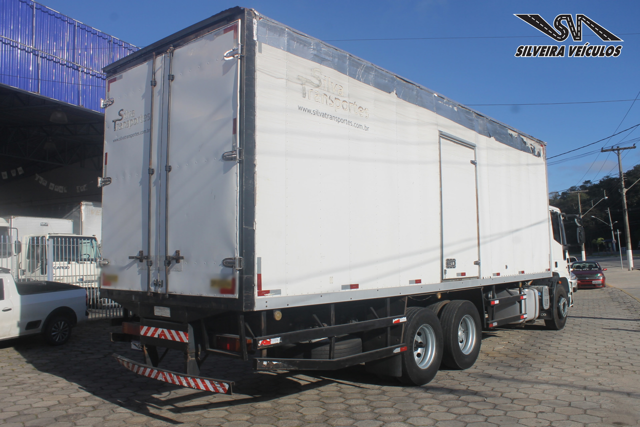 Iveco 240E25 - 12/13 7