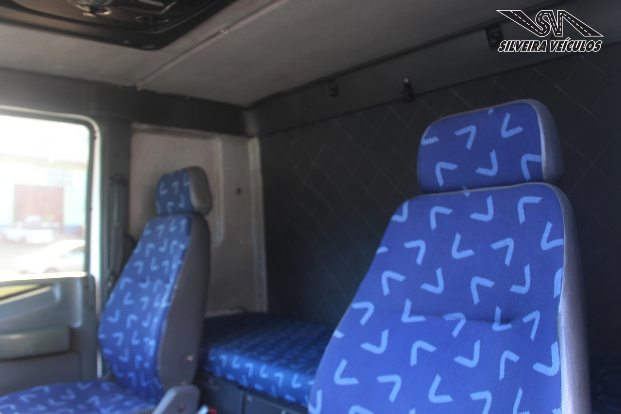 Iveco 240E25 - 12/13 12