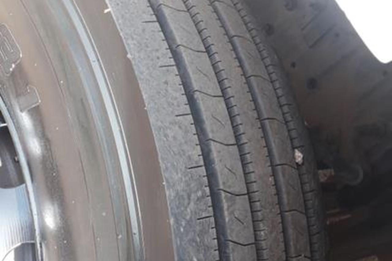 Ford Cargo2428 - 10/10 2