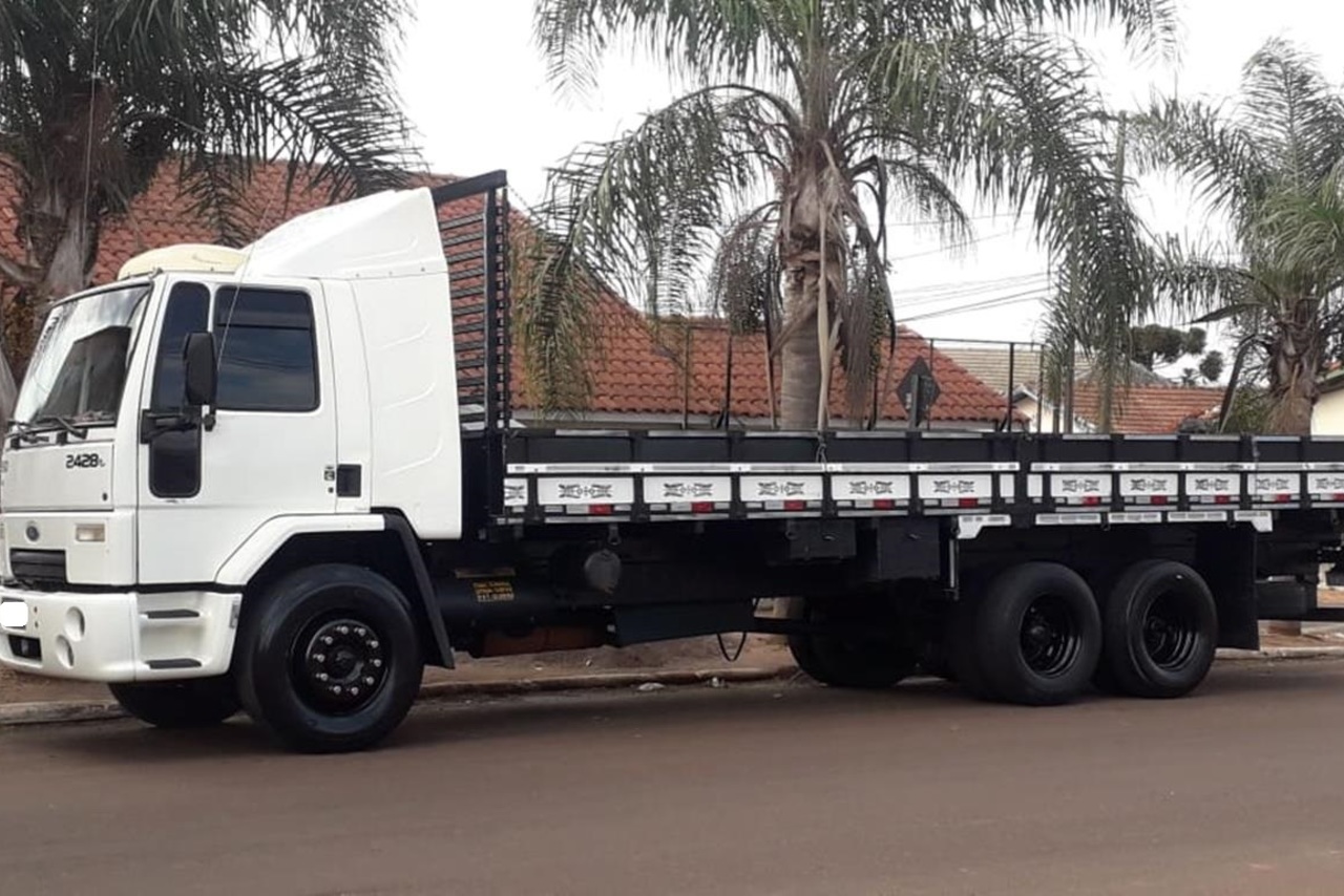 Ford Cargo2428 - 10/10 8