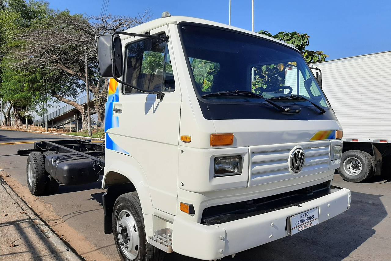 Volkswagen 8 140 - 94/94 3