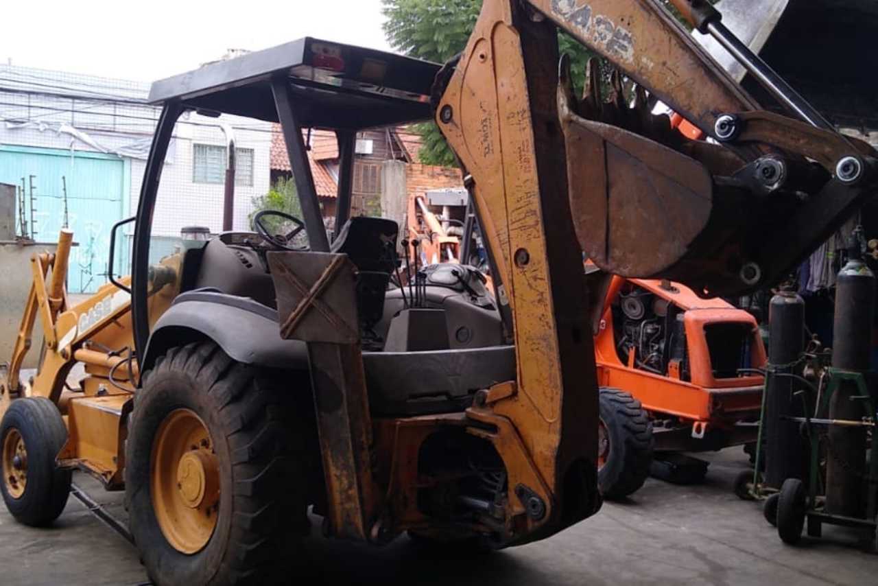 Case 580M - 07/07 2