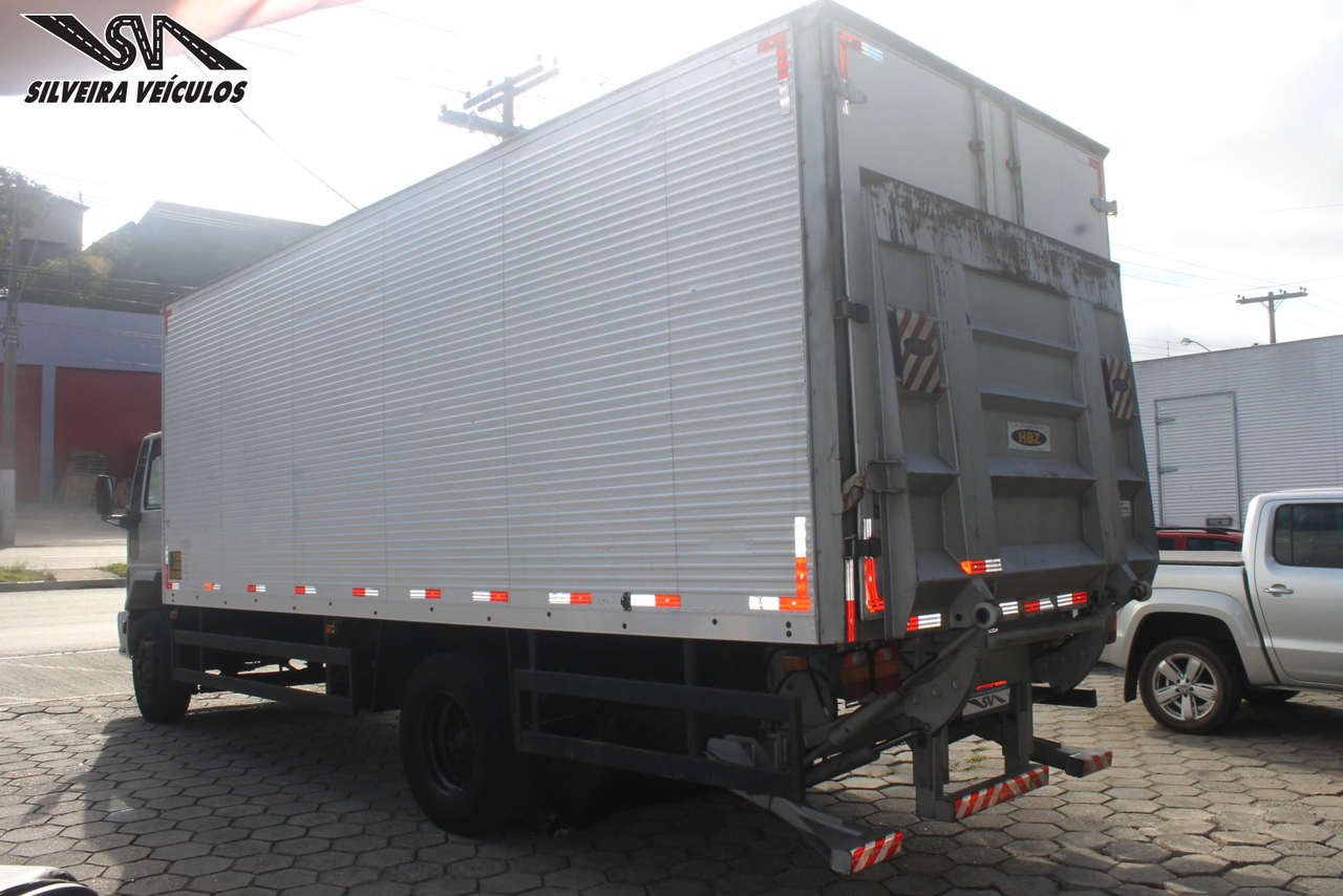 Ford Cargo1517 - 06/06 4