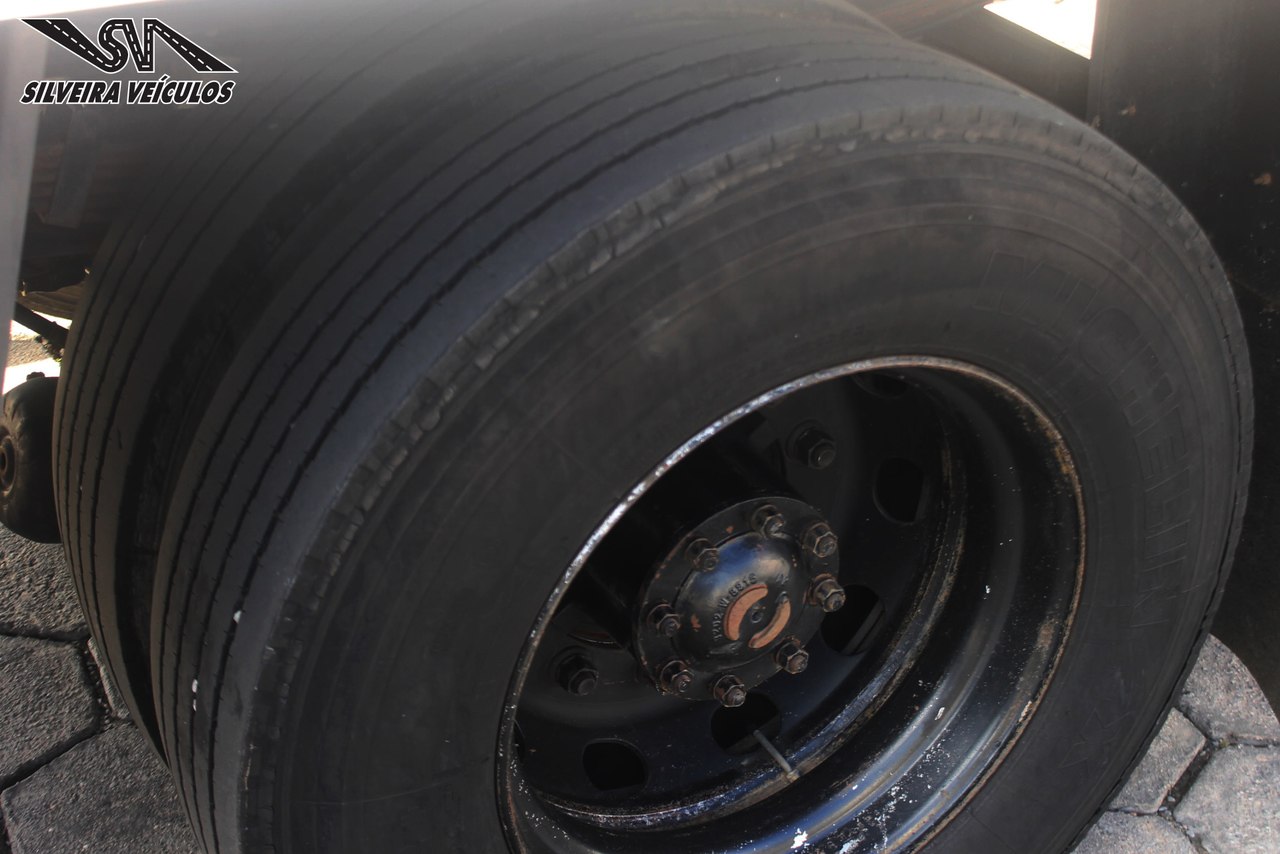 Ford Cargo1517 - 06/06 11