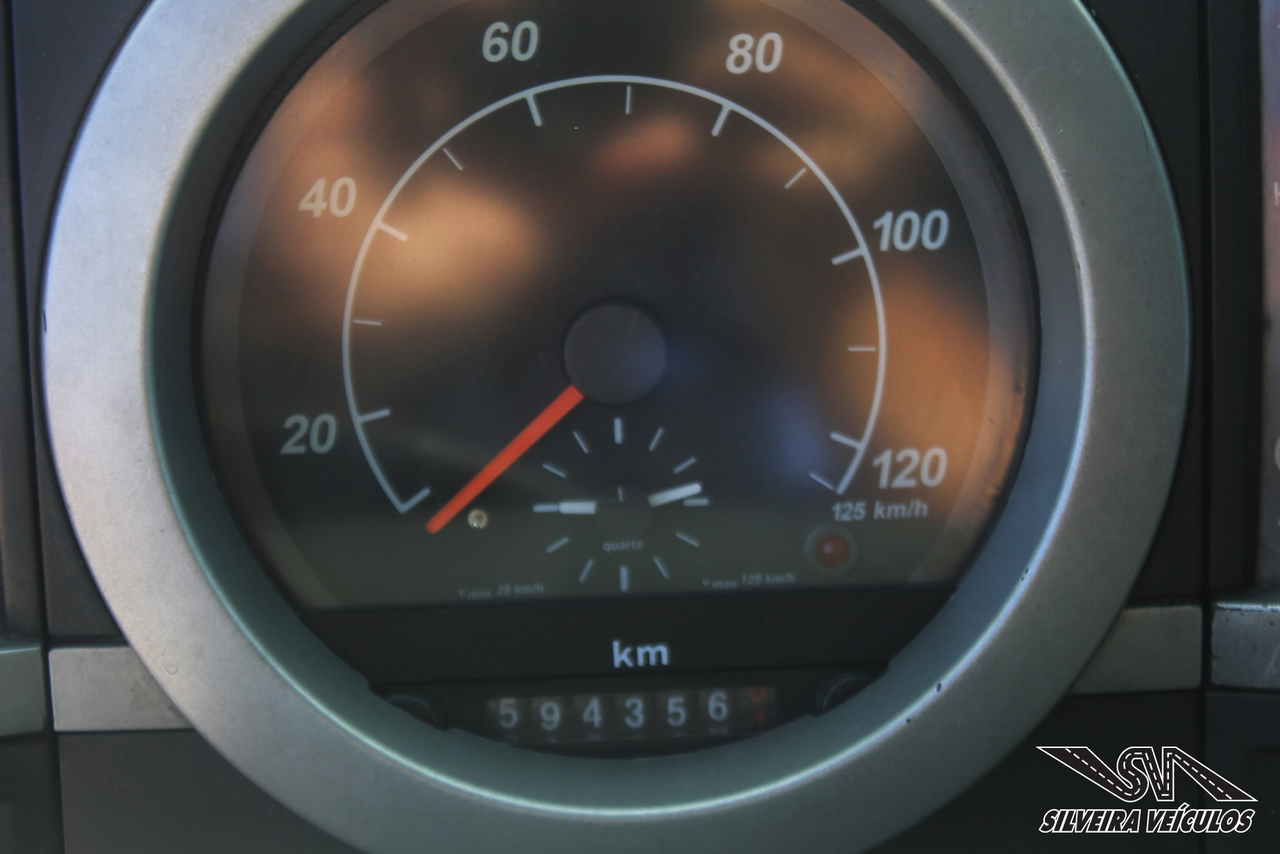 Ford Cargo1517 - 06/06 15