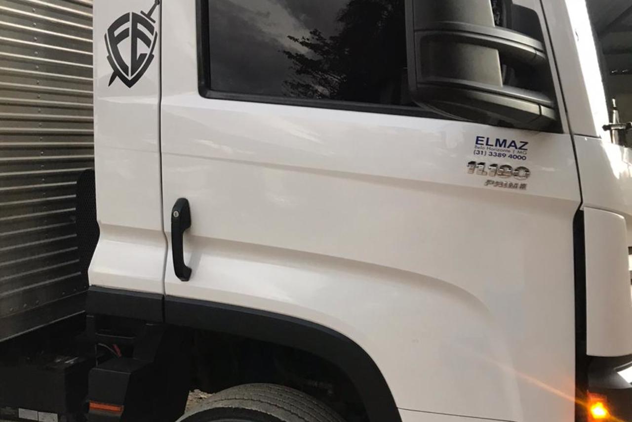Volkswagen 11-180 Delivery  - 18/19 8