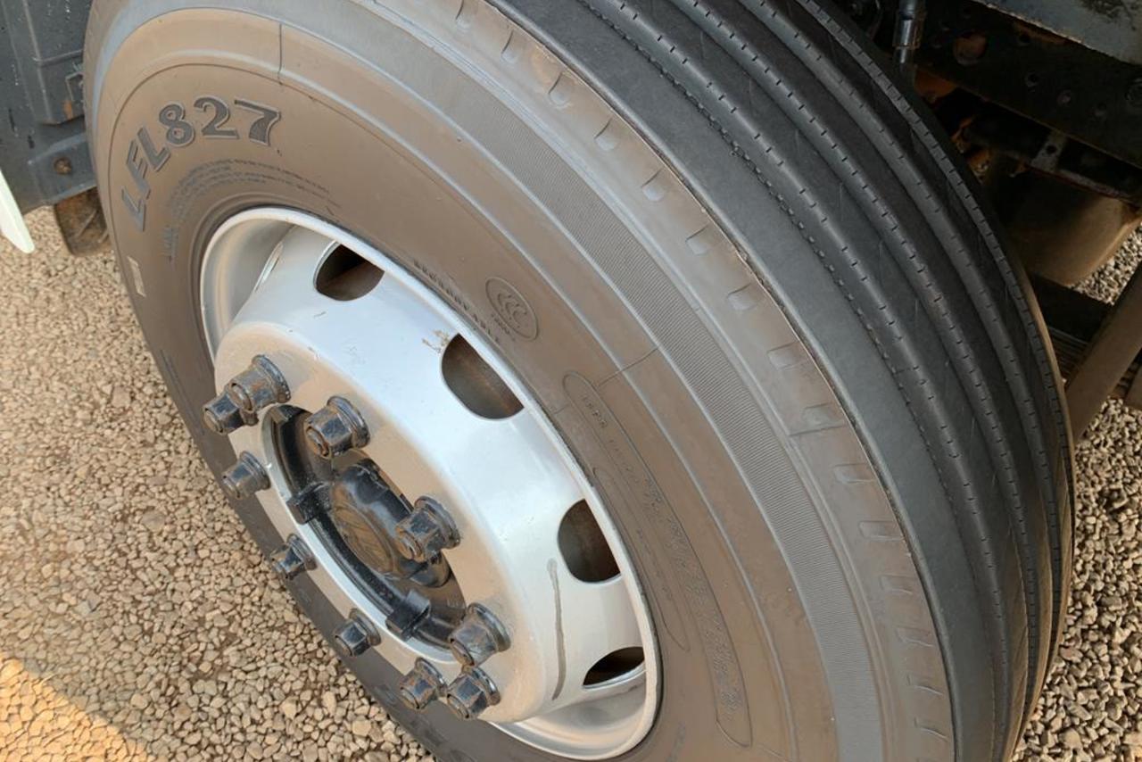 Volkswagen 24-280 E Constellation 6x2 - 13/13 7
