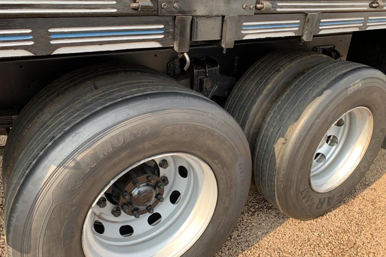 Volkswagen 24-280 E Constellation 6x2 - 13/13 8