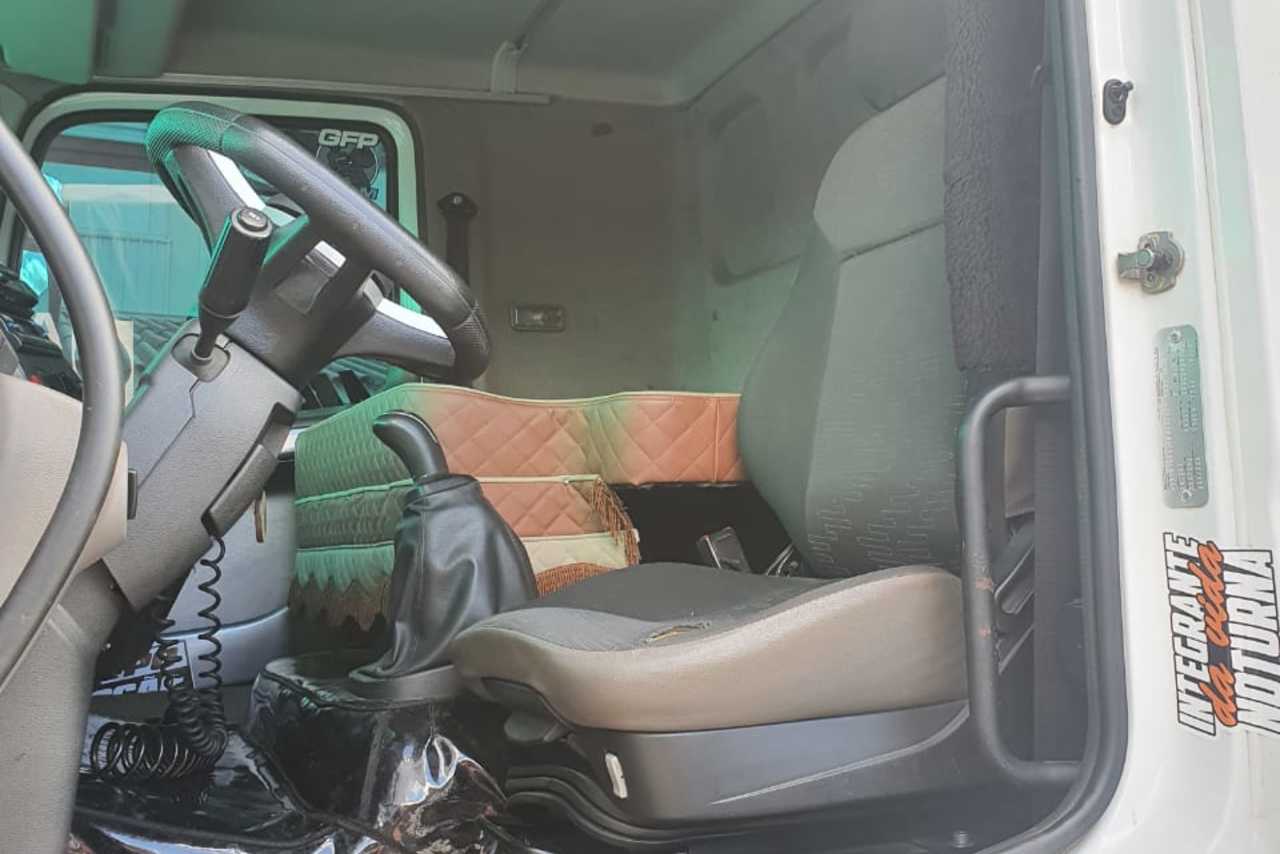Volkswagen 24-280 E Constellation 6x2 - 14/14 6