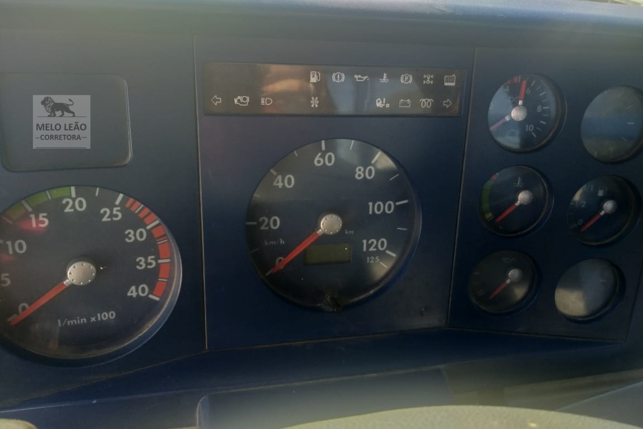 Volkswagen 8 120 - 00/00 3