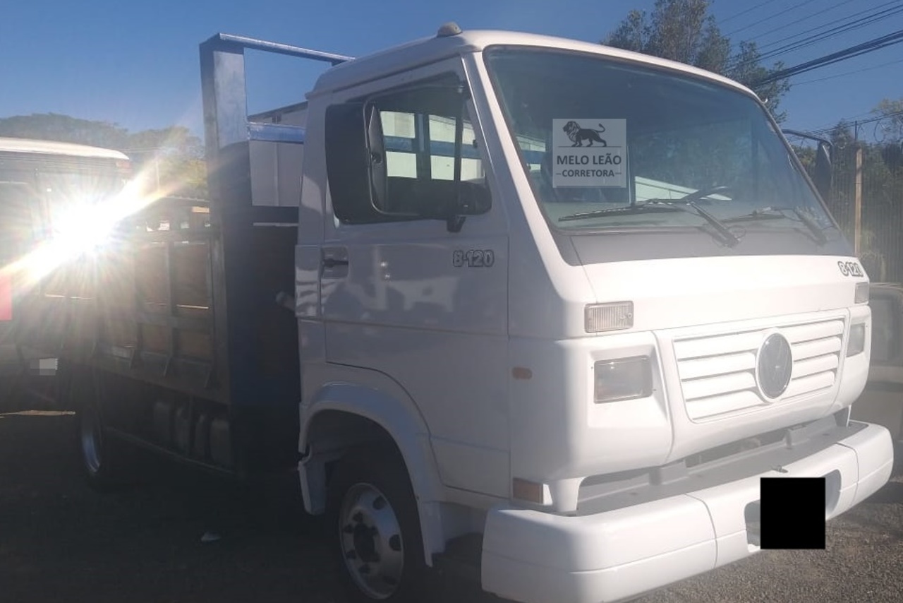 Volkswagen 8 120 - 00/00 19