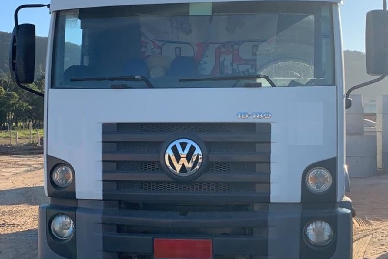 Volkswagen 15-180 E Constellation - 09/09 3