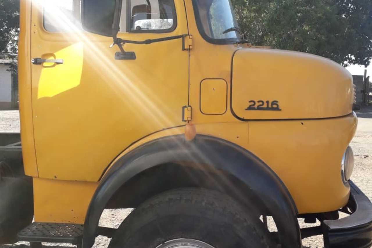 Mercedes Benz MB 2216 - 79/79 9