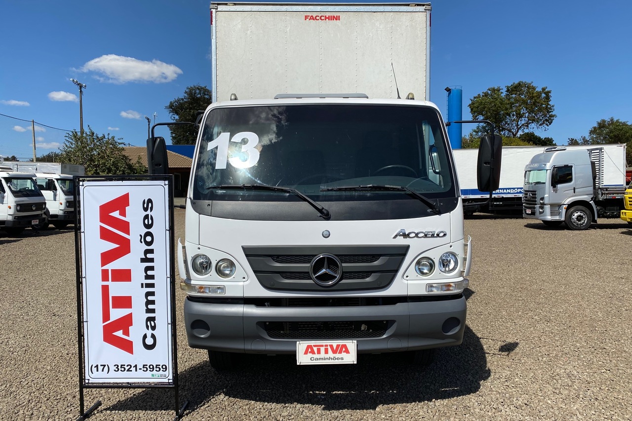 Mercedes Benz Accelo 815 - 13/13 6