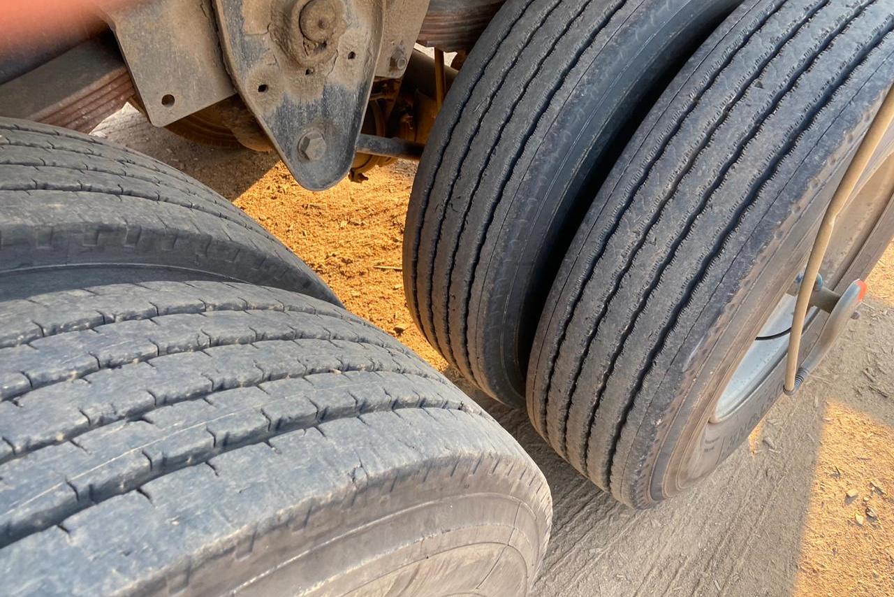 Ford Cargo2422 - 09/09 8