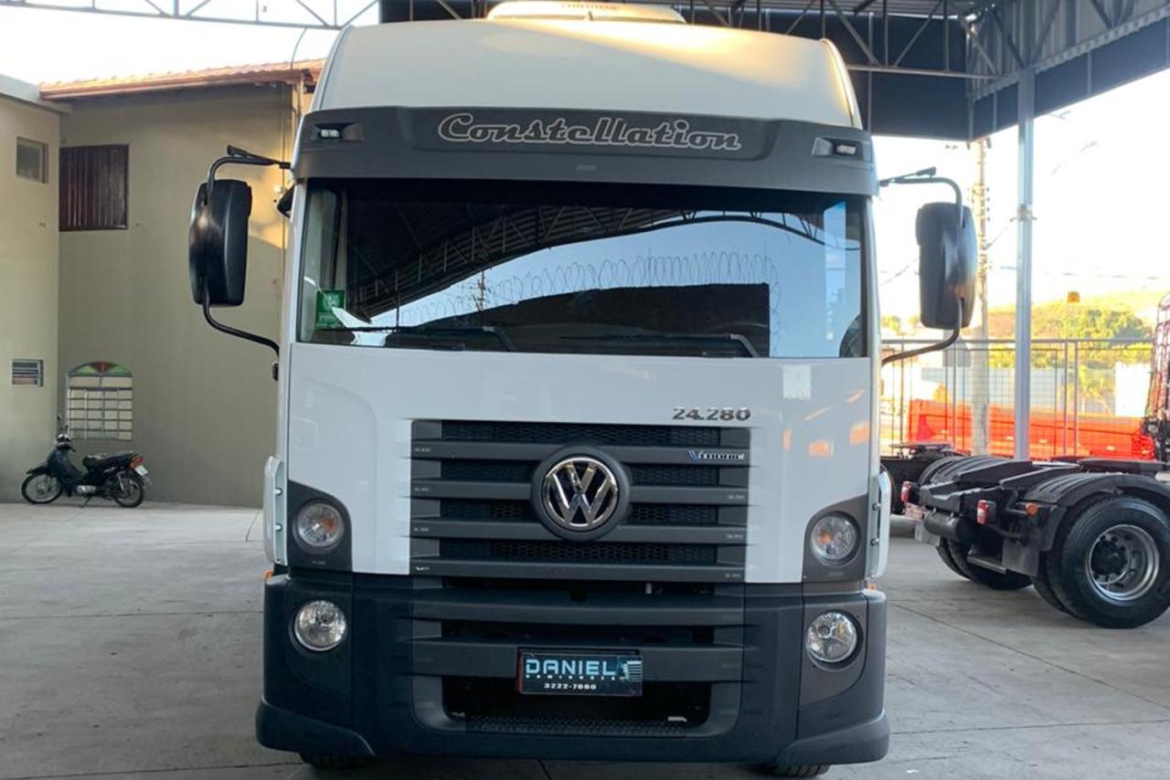 Volkswagen 24-280 E Constellation 6x2 - 17/18 10