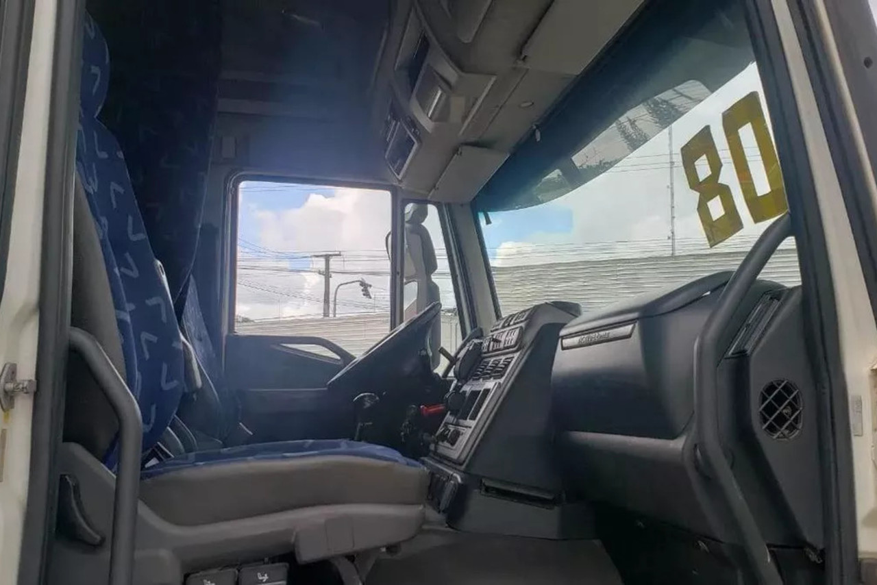 Iveco Stralis 420 - 08/08 3