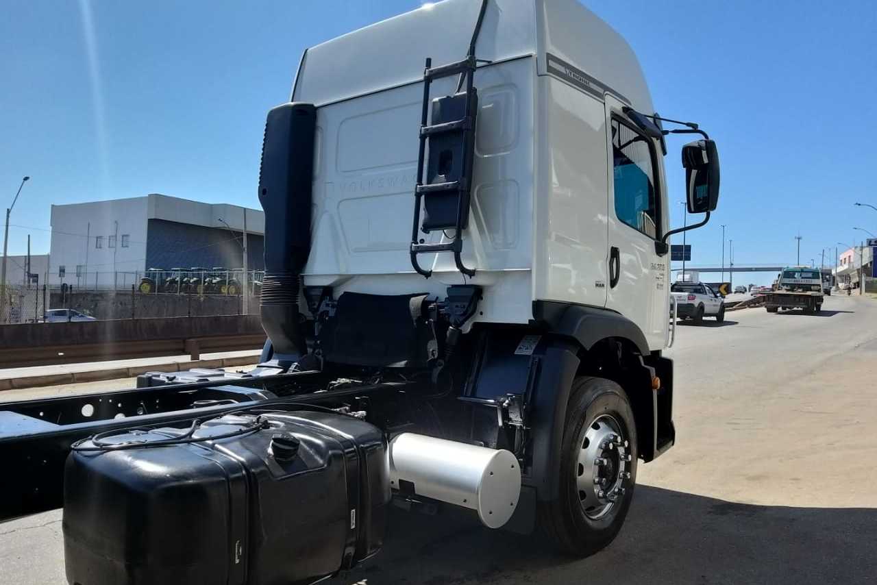 Volkswagen 24-280 E Constellation 6x2 - 18/18 8
