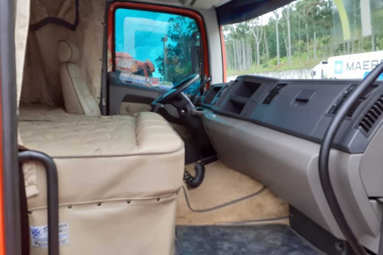 Volkswagen 24-280 E Constellation 6x2 - 17/17 6