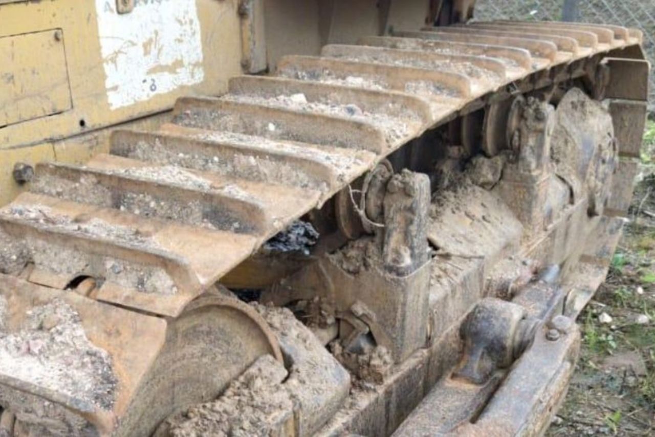 Caterpillar D6D - 81 7