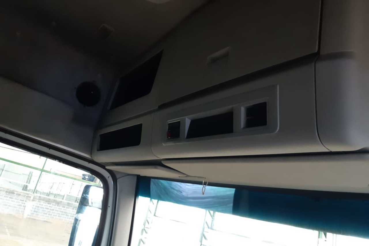 Volkswagen 19-320 Titan - 11/11 9