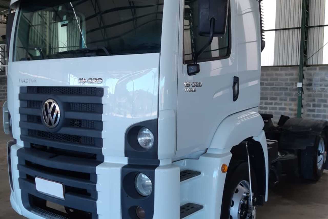 Volkswagen 19-320 Titan - 11/11 11