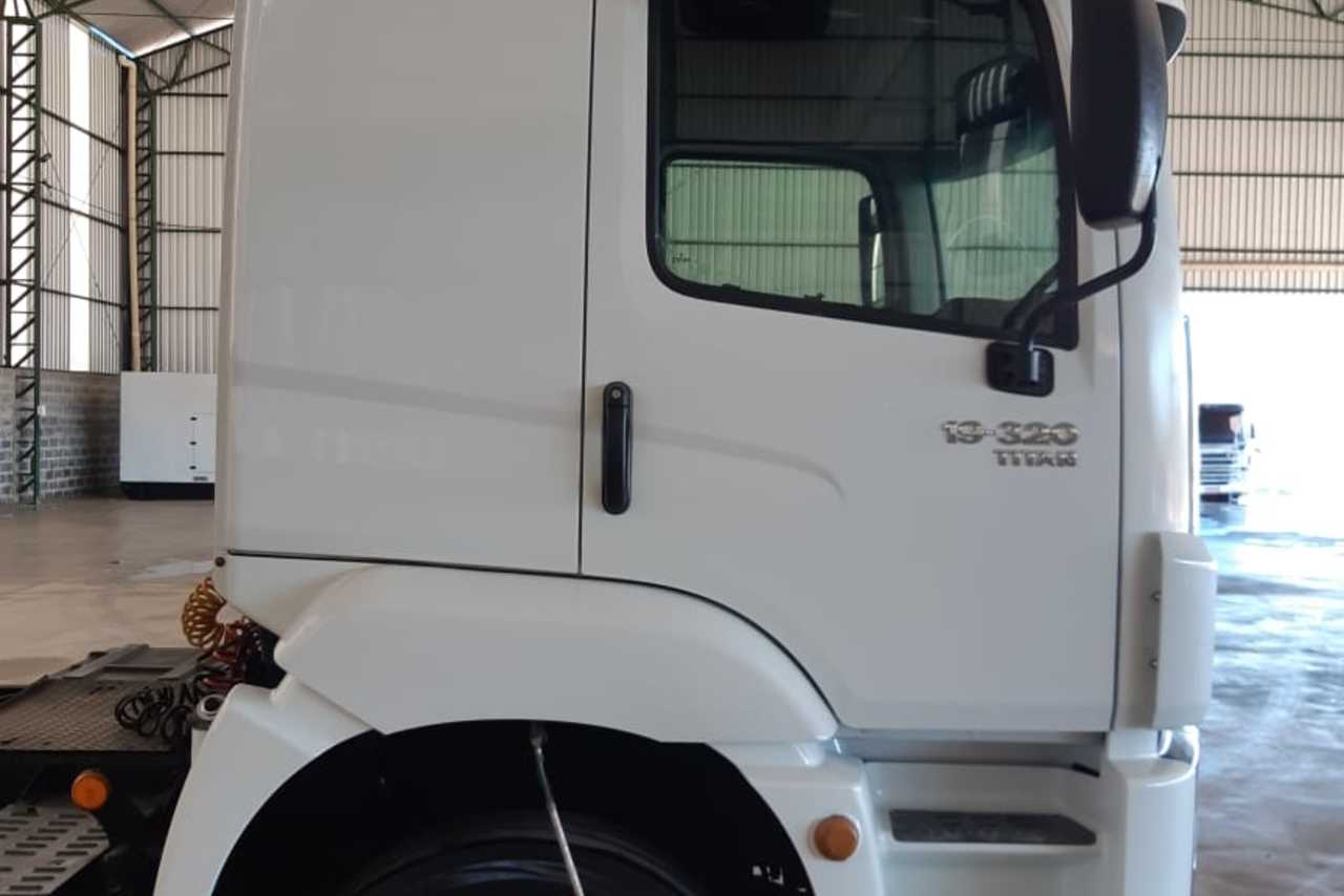 Volkswagen 19-320 Titan - 11/11 18