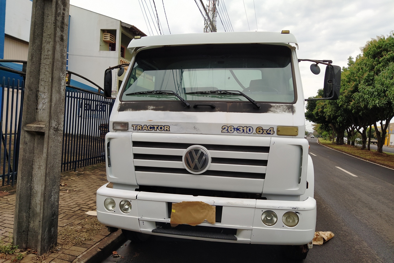 Volkswagen 26 310 - 04/04 2