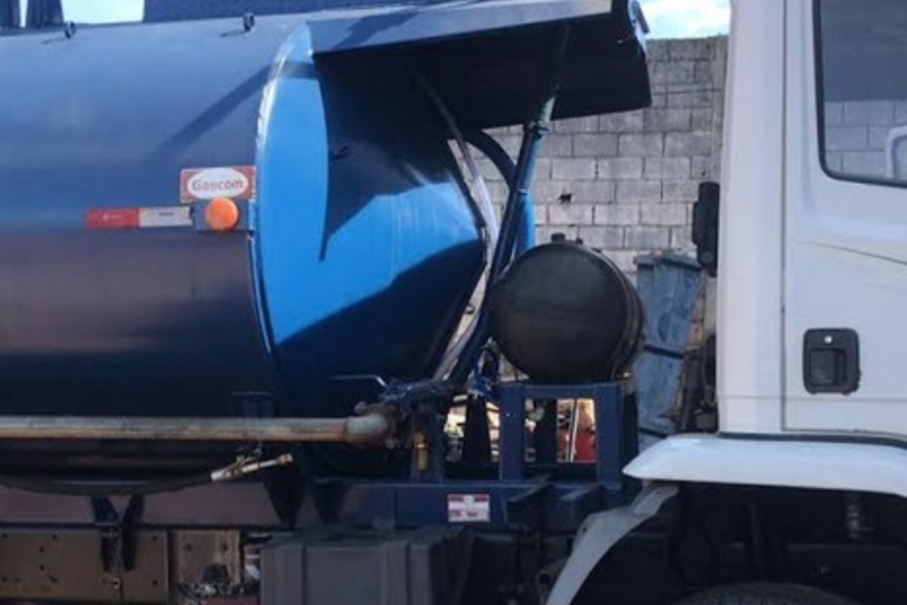 Mercedes Benz Atego 2423 - 06/06 5
