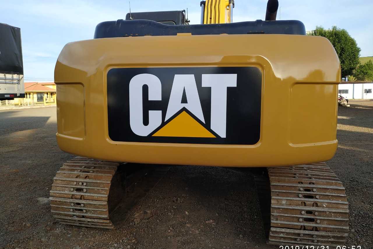 Caterpillar 318D2L - 15/15 11