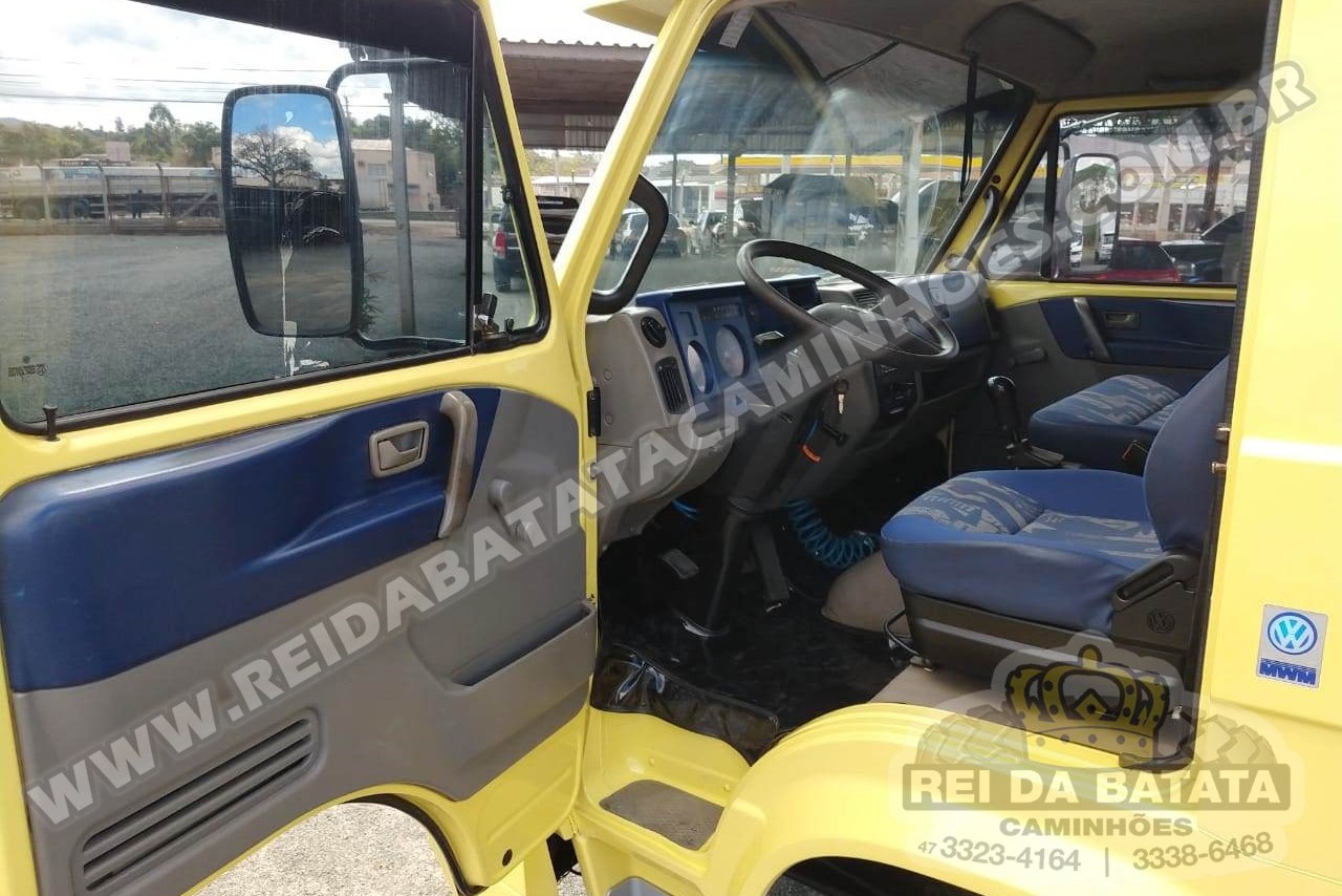 Volkswagen 8 120 - 07/07 3