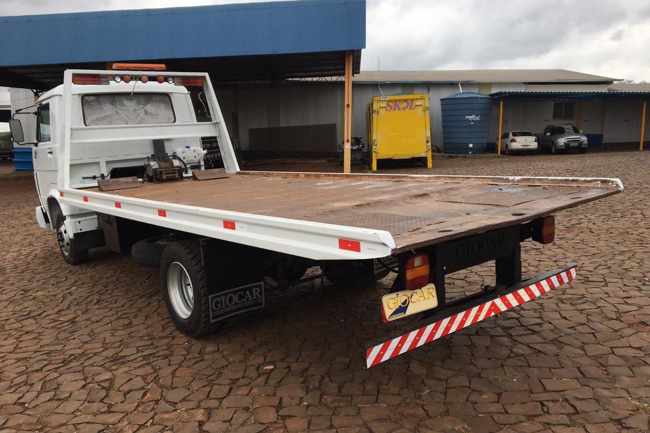 Volkswagen 8 120 - 01/02 5