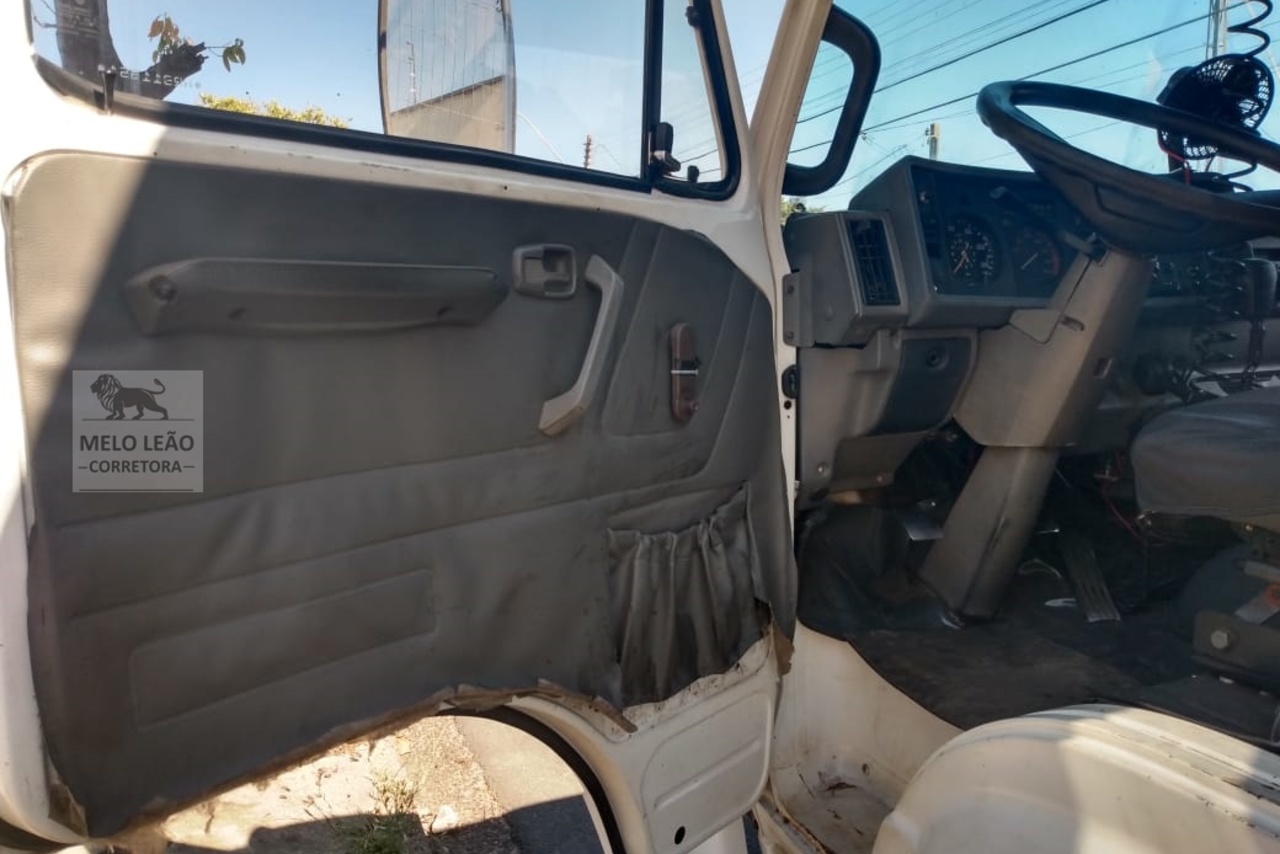 Volkswagen 8 140 - 98/99 12