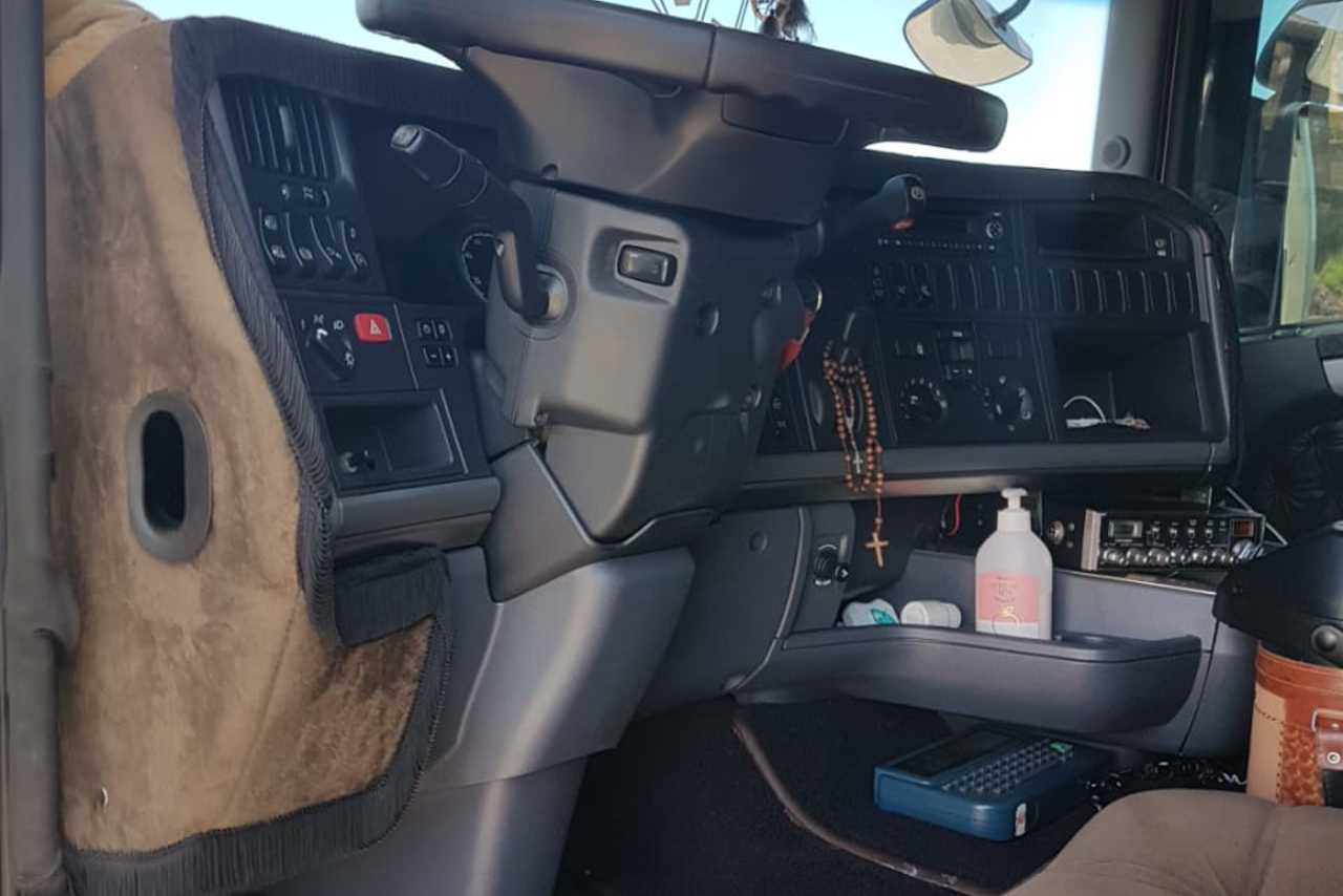 Scania 440 - 14/14 10