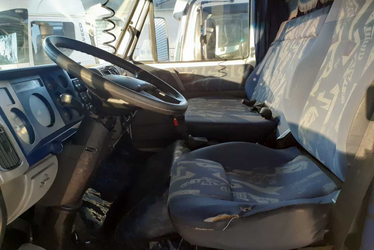 Volkswagen 23 220 - 04/04 2