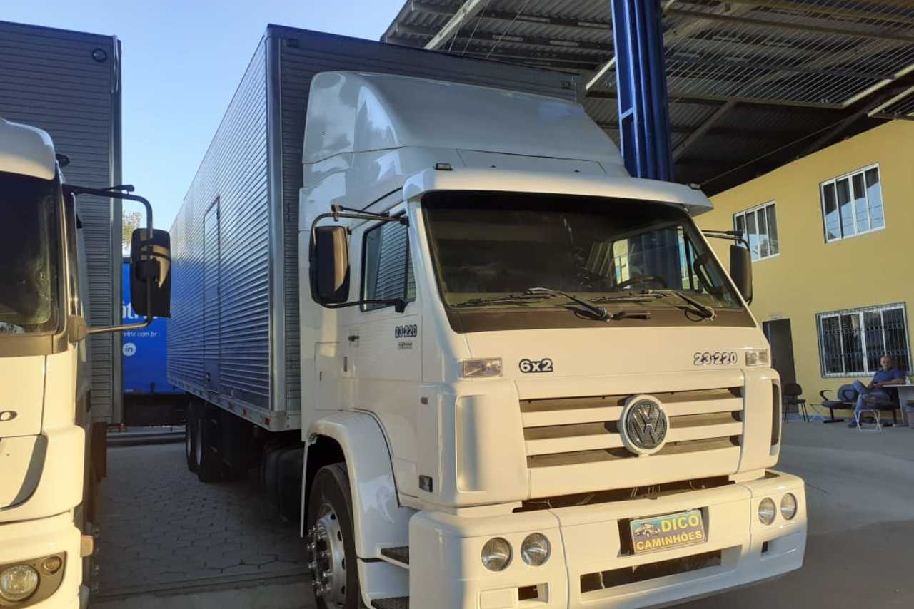 Volkswagen 23 220 - 04/04 4