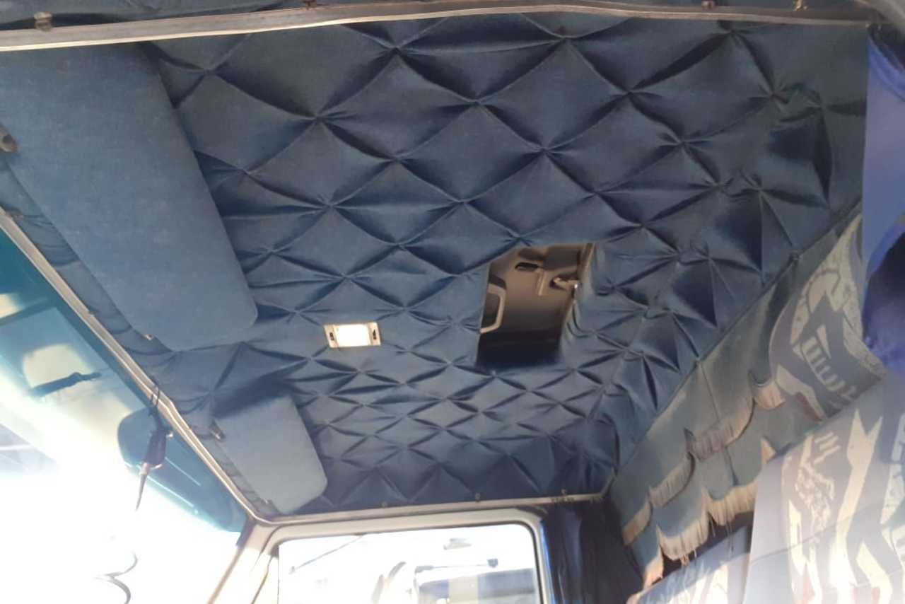 Volkswagen 23 220 - 04/04 6