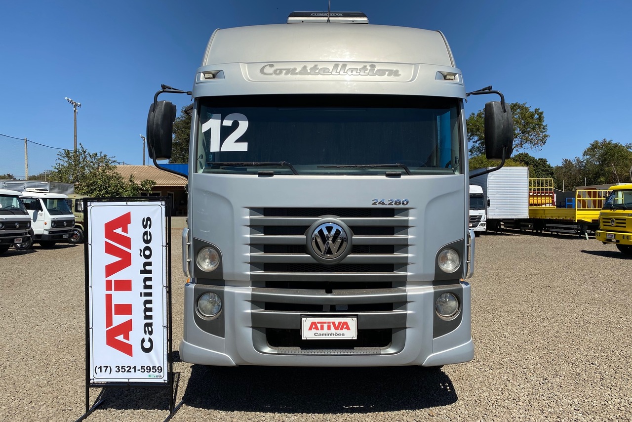 Volkswagen 24-280 E Constellation 6x2 - 12/12 2