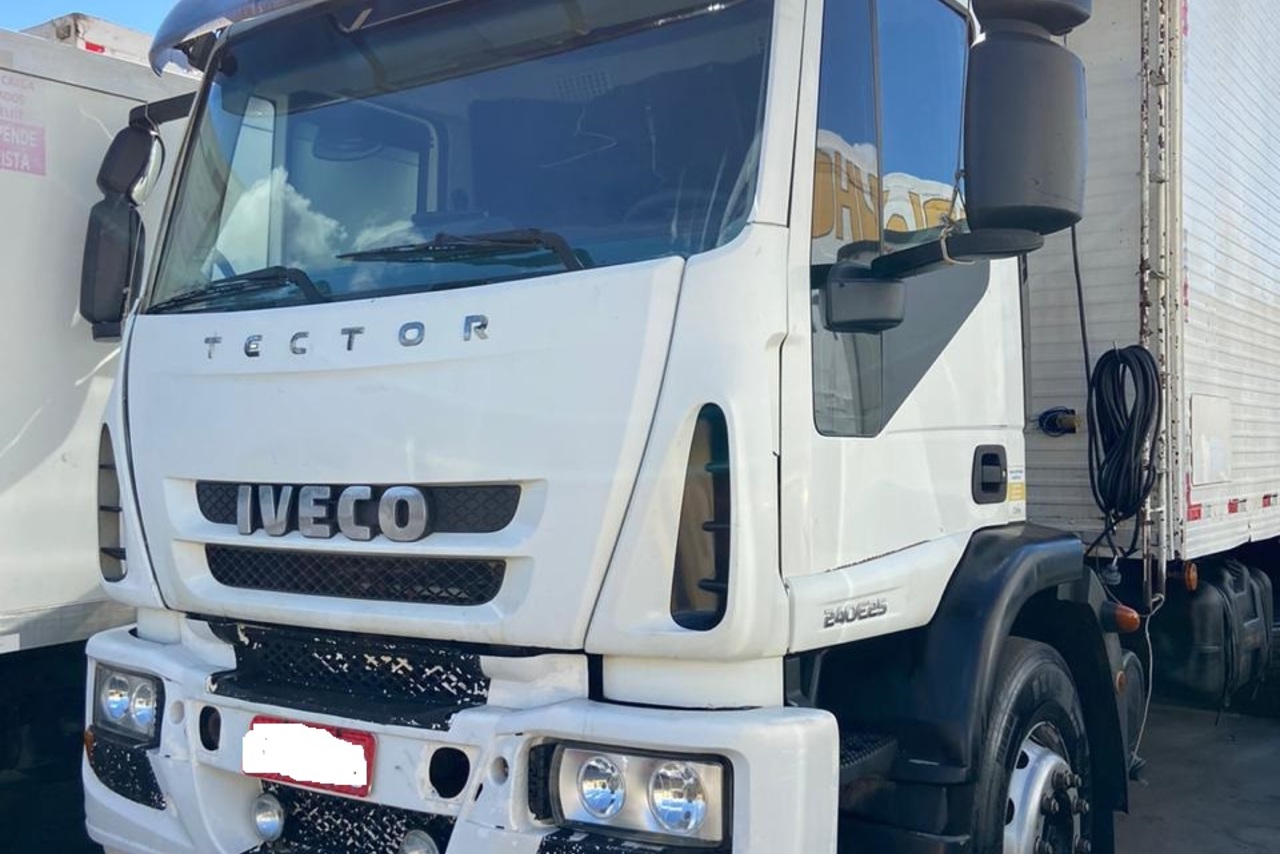 Iveco 240E25 - 09/09 16