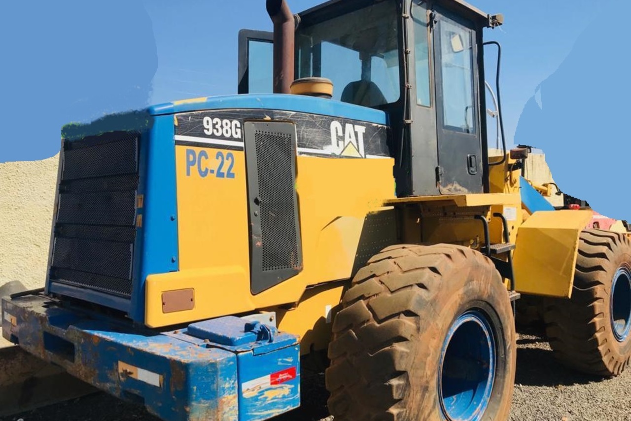 Caterpillar  938 - 02/02 2