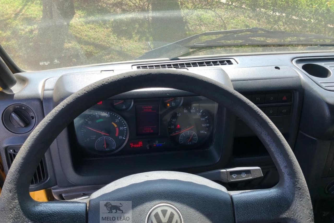 Volkswagen 8 160 - 13/13 16