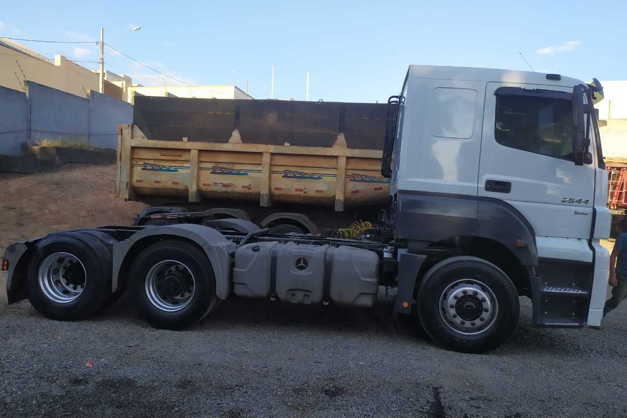 Mercedes Benz Axor 2544 - 11/11 5