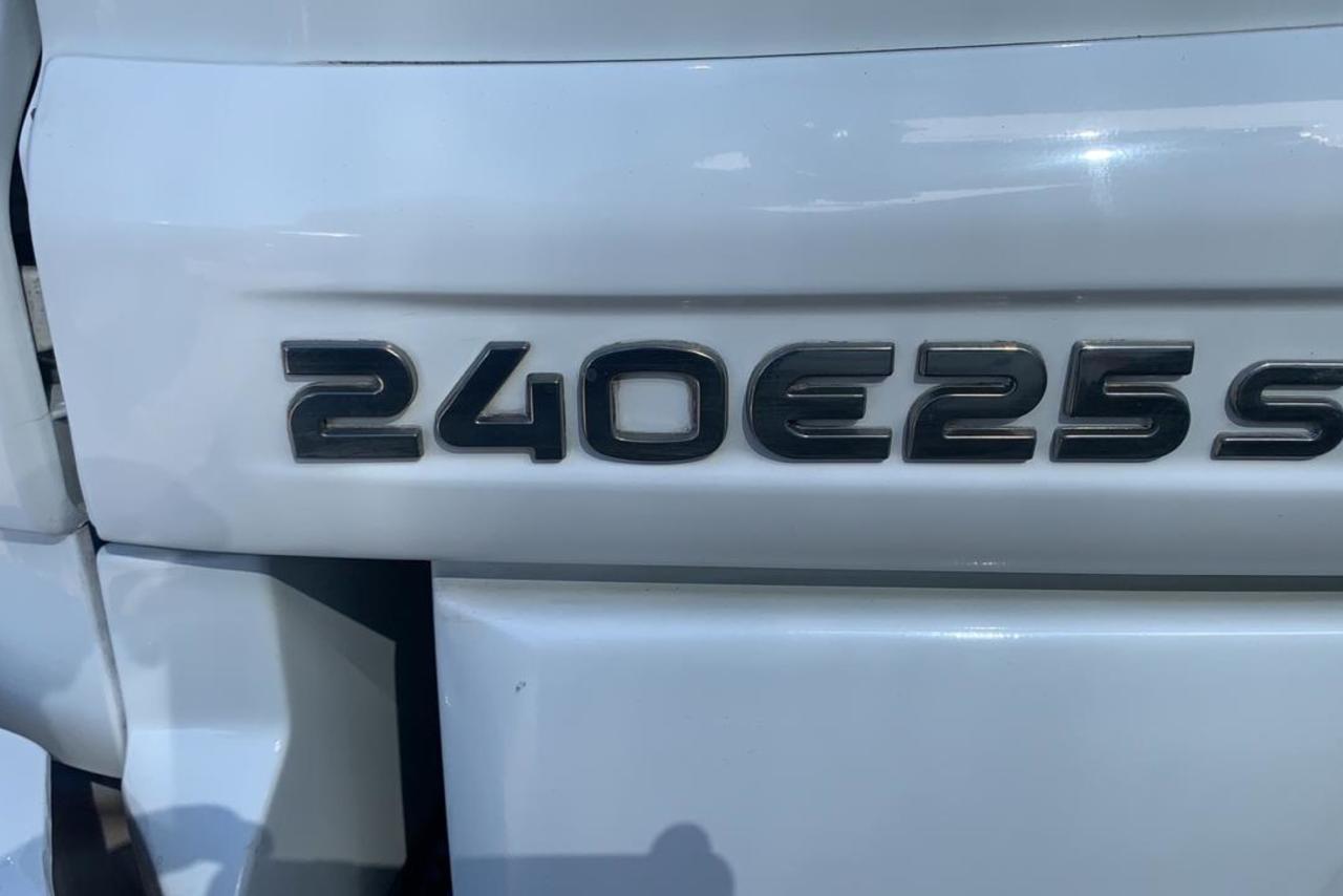 Iveco Tector 240 - 11/11 10