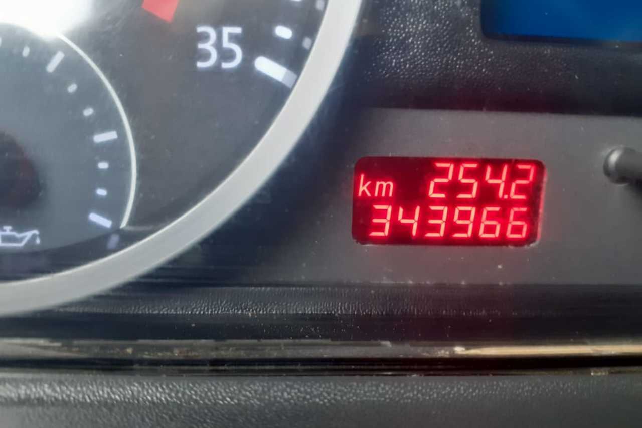 Volkswagen 24-280 E Constellation 6x2 - 17/17 7