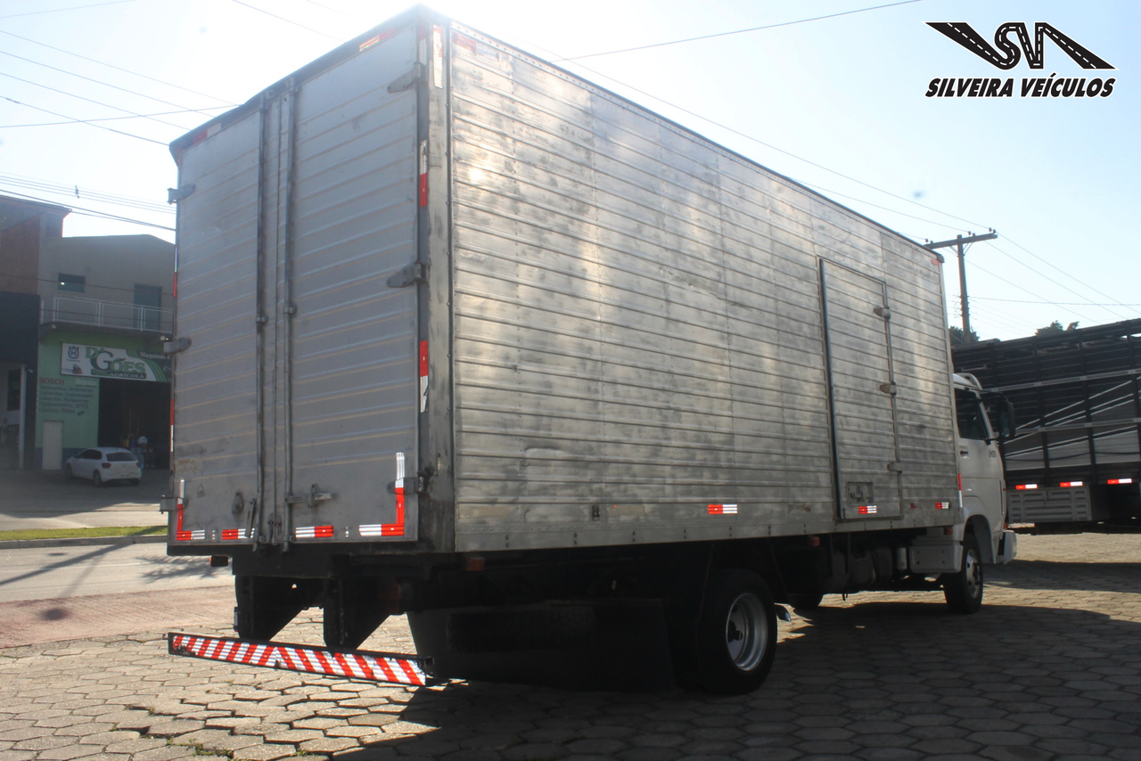 Volkswagen 8 150 - 05/05 12