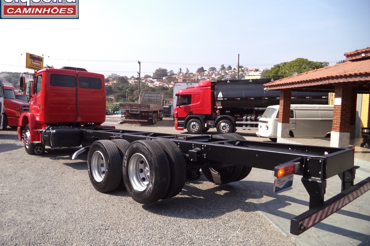 Mercedes Benz MB 1620 - 06/06 4