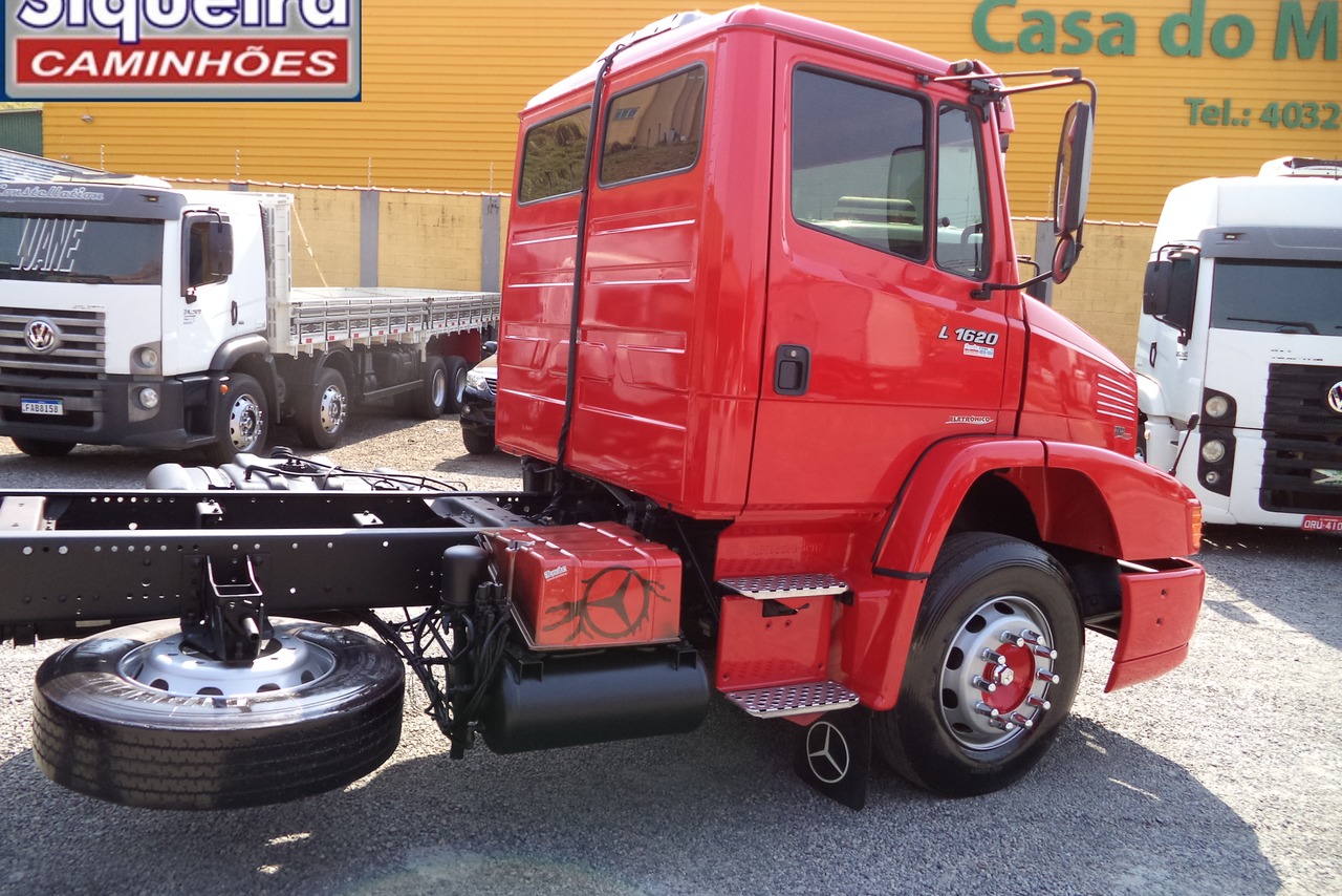 Mercedes Benz MB 1620 - 06/06 15