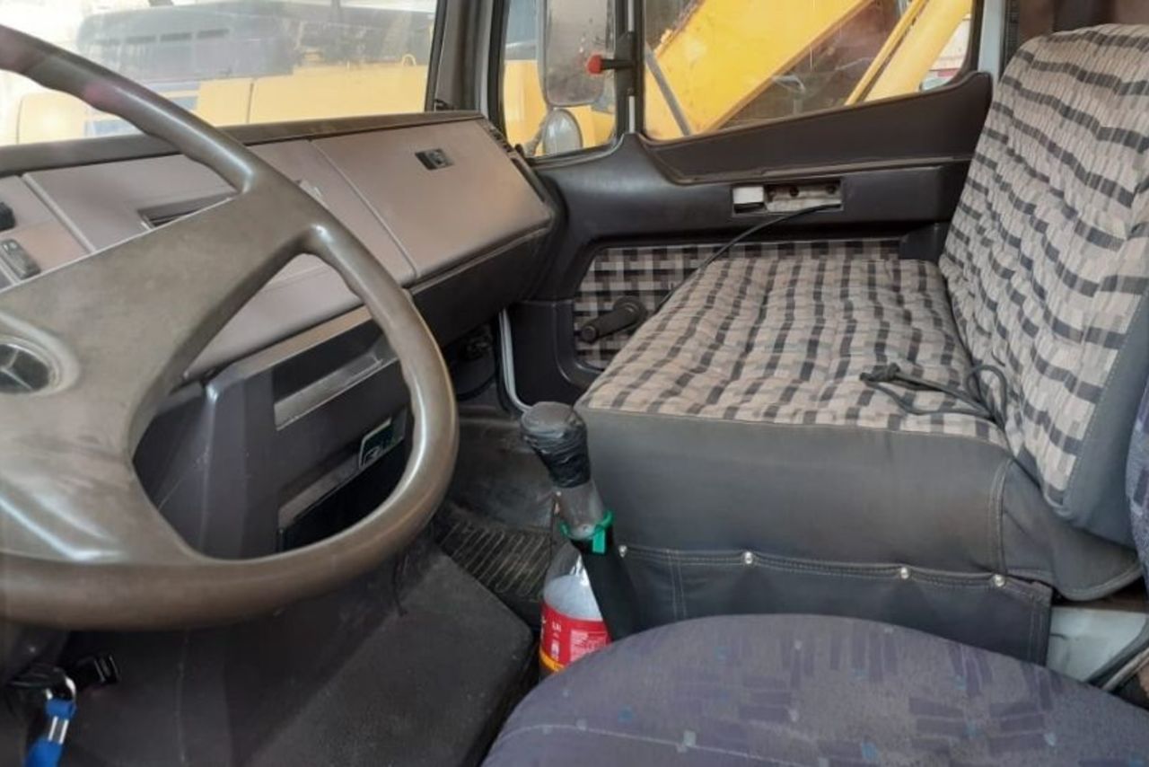 Mercedes Benz MB 1621 - 93 9