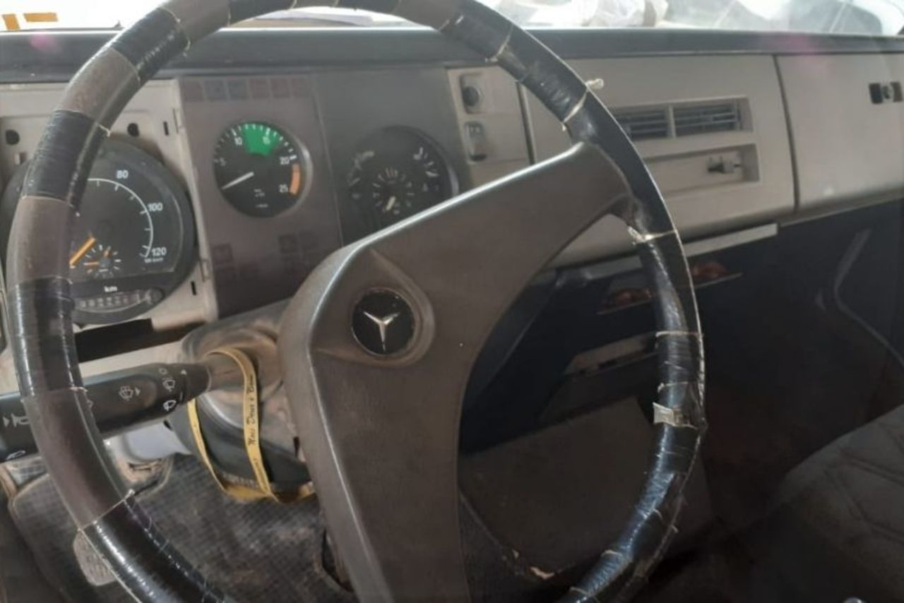 Mercedes Benz MB 2325 - 98 11