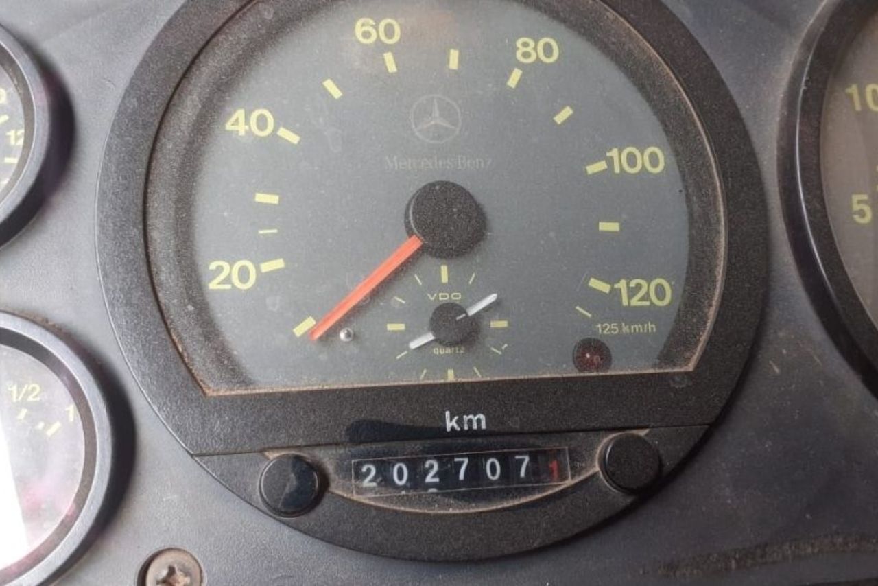 Mercedes Benz Atego 2423 - 08 10